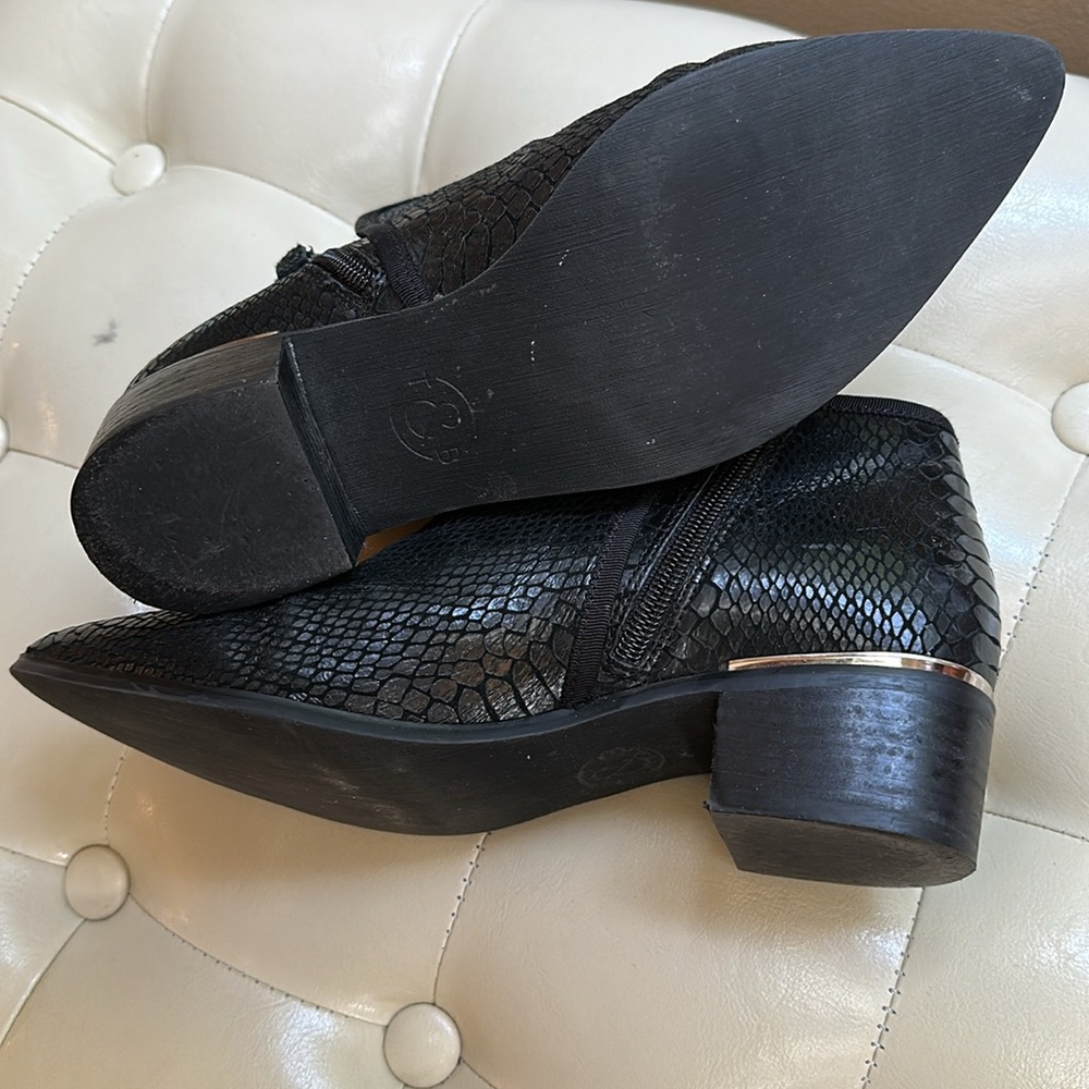Nordstrom Treasue & Bond Black genuine leather Ankle Boots - Picture 7 of 10